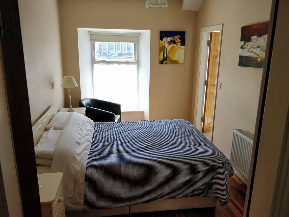 Barry'S Bed And Breakfast Бантри Екстериор снимка